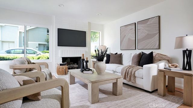2 Sunflower, Irvine, CA 92604