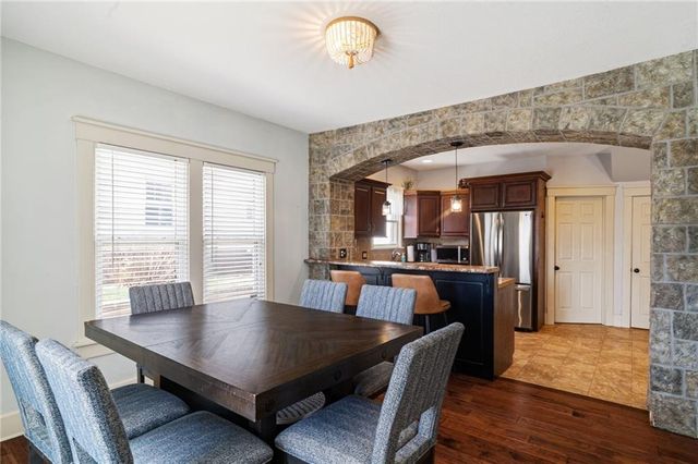 2709 Felix Street, St Joseph, MO 64501