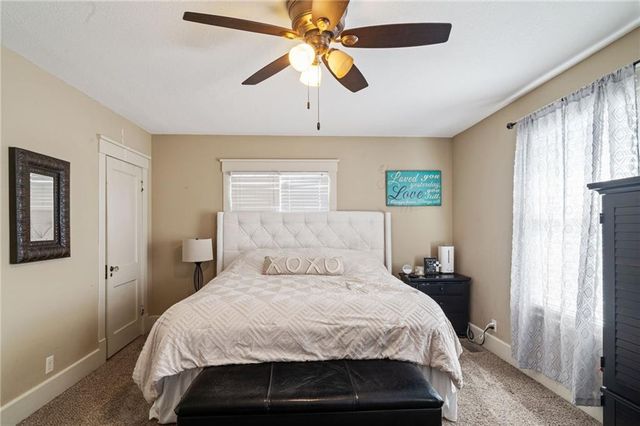 2709 Felix Street, St Joseph, MO 64501