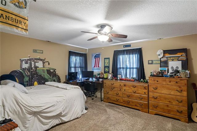 2709 Felix Street, St Joseph, MO 64501