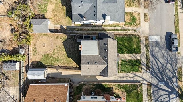 2709 Felix Street, St Joseph, MO 64501