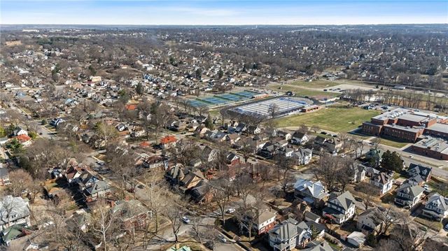 2709 Felix Street, St Joseph, MO 64501