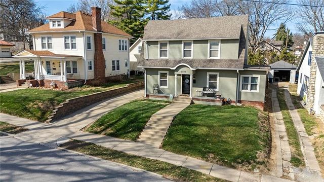 2709 Felix Street, St Joseph, MO 64501