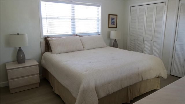 7193 W COUNTRY CLUB DRIVE N 138, Sarasota, FL 34243