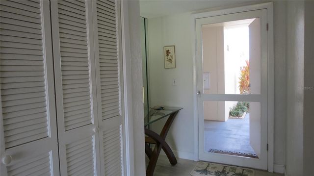 7193 W COUNTRY CLUB DRIVE N 138, Sarasota, FL 34243