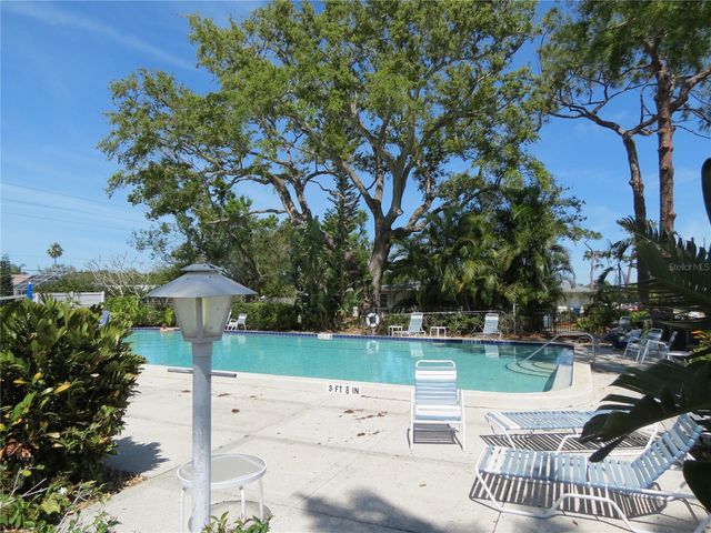 7193 W COUNTRY CLUB DRIVE N 138, Sarasota, FL 34243