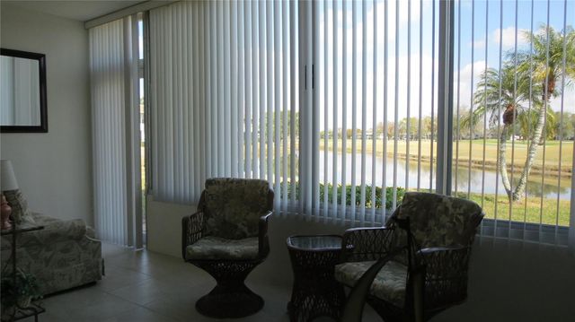 7193 W COUNTRY CLUB DRIVE N 138, Sarasota, FL 34243