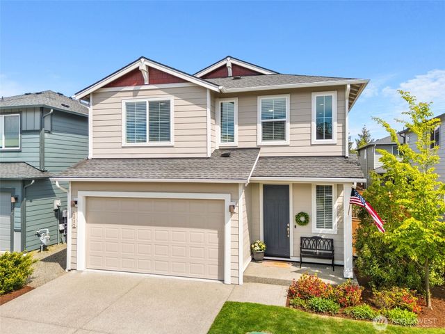 2032 Cantergrove Drive SE, Lacey, WA 98503