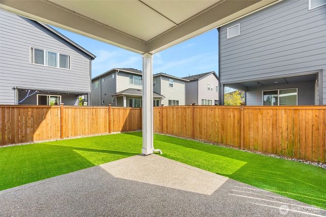 2032 Cantergrove Drive SE, Lacey, WA 98503