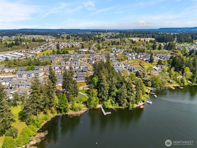 2032 Cantergrove Drive SE, Lacey, WA 98503