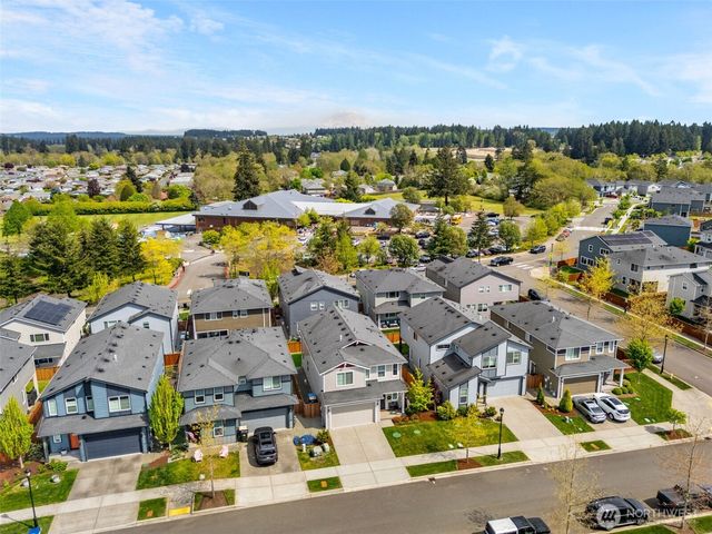 2032 Cantergrove Drive SE, Lacey, WA 98503