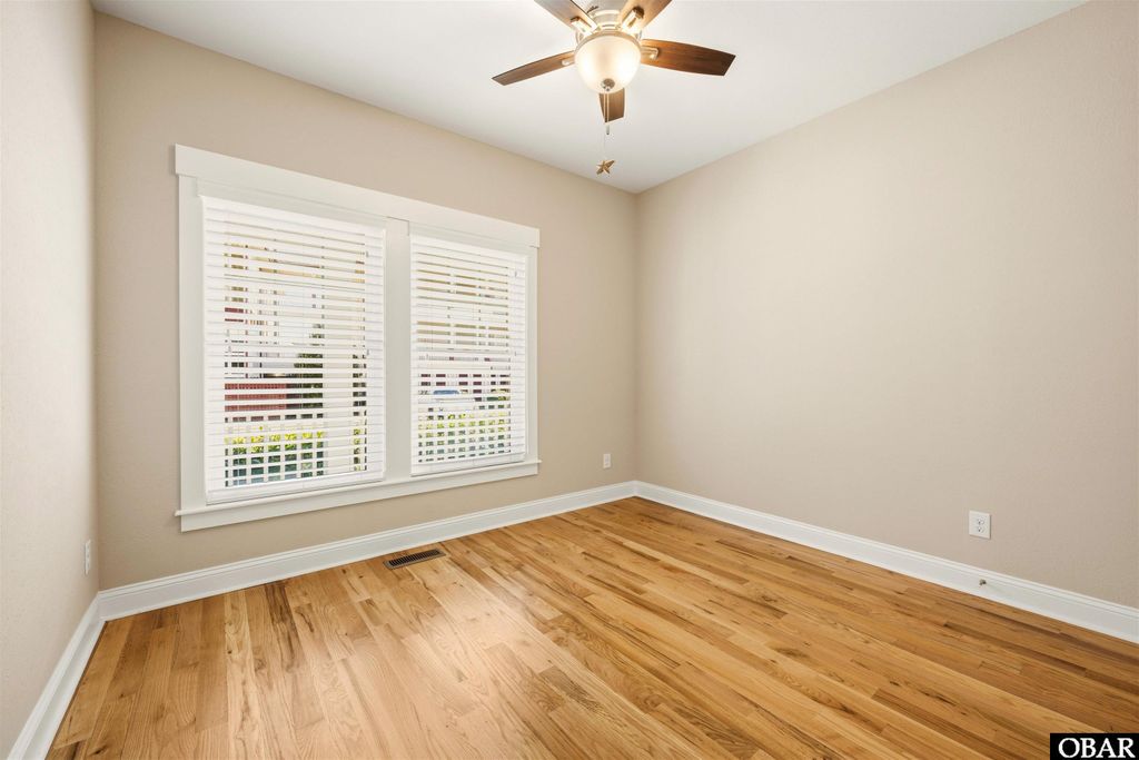 Image 18 of property listing at 113 Dartmoor Ave. Lot 21, Manteo, NC 27954