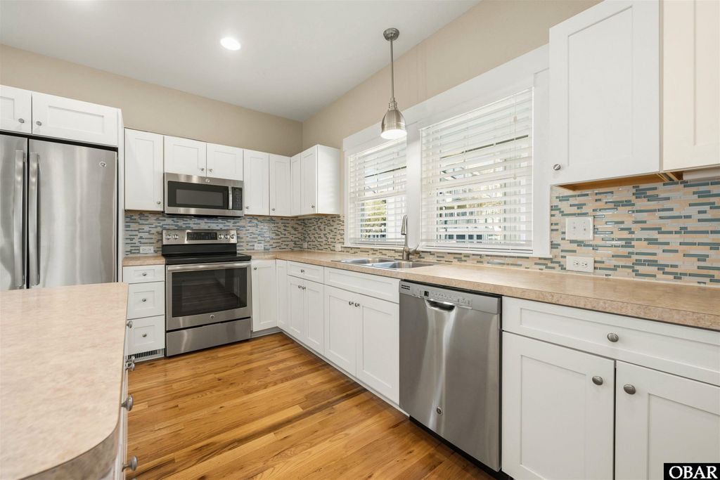 Image 10 of property listing at 113 Dartmoor Ave. Lot 21, Manteo, NC 27954