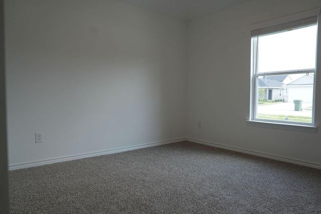 504 Oak Chase Avenue, Dayton, TX 77535