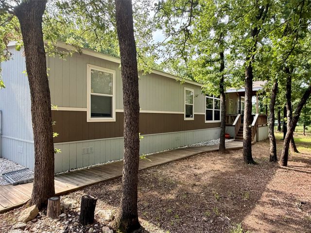 145 Adalida Lane, Springtown, TX 76082
