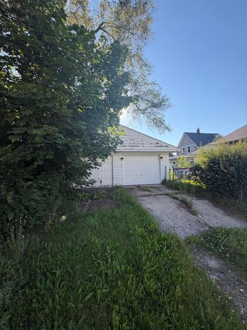 300 Dickinson Street SW, Grand Rapids, MI 49507