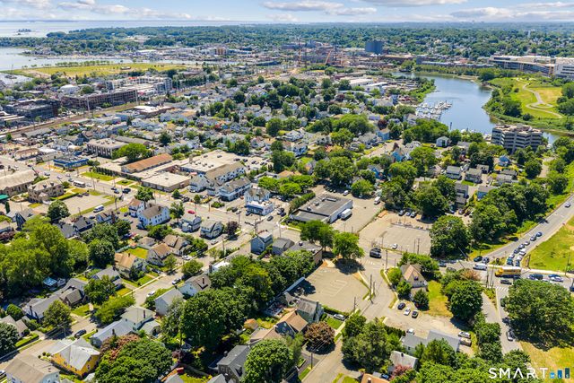 3 Olmstead Place, Norwalk, CT 06855