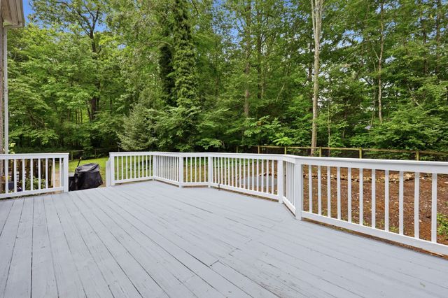 504 Appaloosa Trail, Bahama, NC 27503