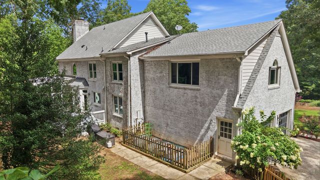 504 Appaloosa Trail, Bahama, NC 27503