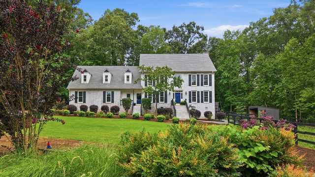 504 Appaloosa Trail, Bahama, NC 27503