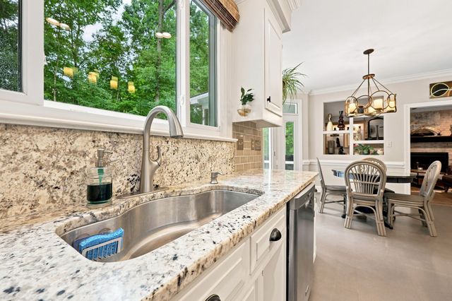 504 Appaloosa Trail, Bahama, NC 27503