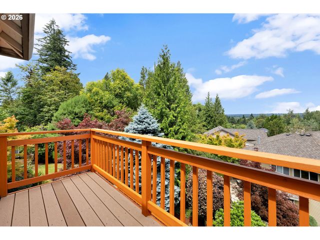 15435 Ne SISKIYOU St, Portland, OR 97230