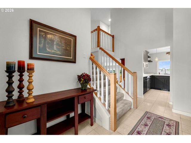 15435 Ne SISKIYOU St, Portland, OR 97230