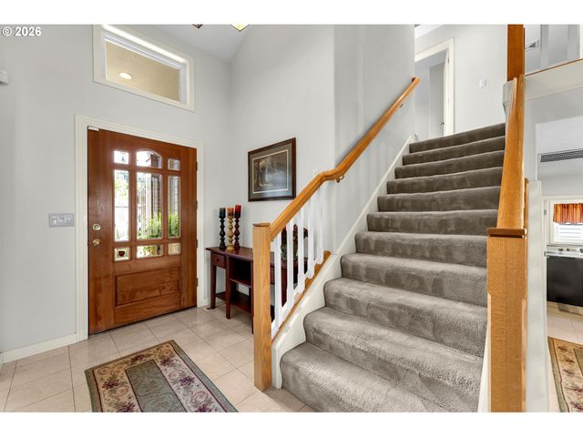 15435 Ne SISKIYOU St, Portland, OR 97230