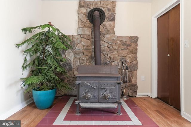648 CREEK RD, Front Royal, VA 22630