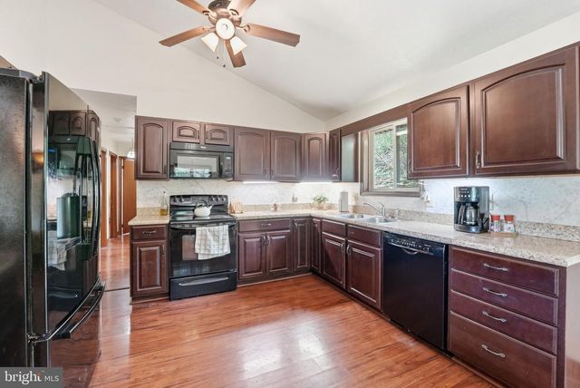 648 CREEK RD, Front Royal, VA 22630