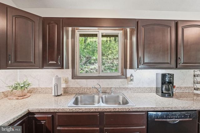 648 CREEK RD, Front Royal, VA 22630