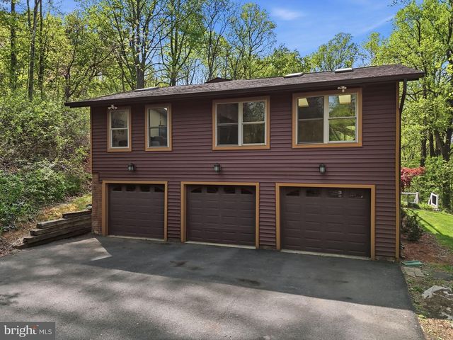 648 CREEK RD, Front Royal, VA 22630