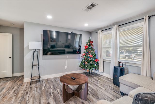 4507 Hyde Park Drive, Mesquite, TX 75150