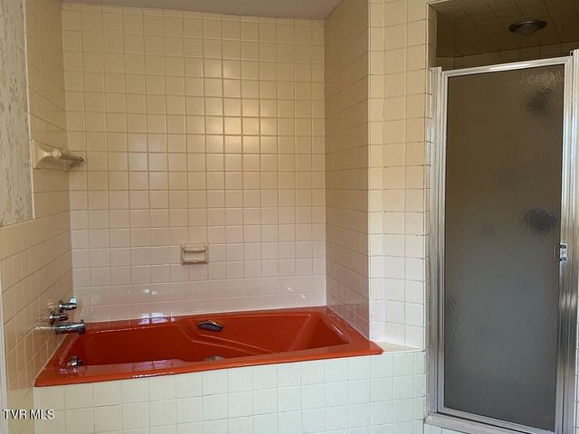 279 Alfalfa Field, Cedar Bluff, VA 24609