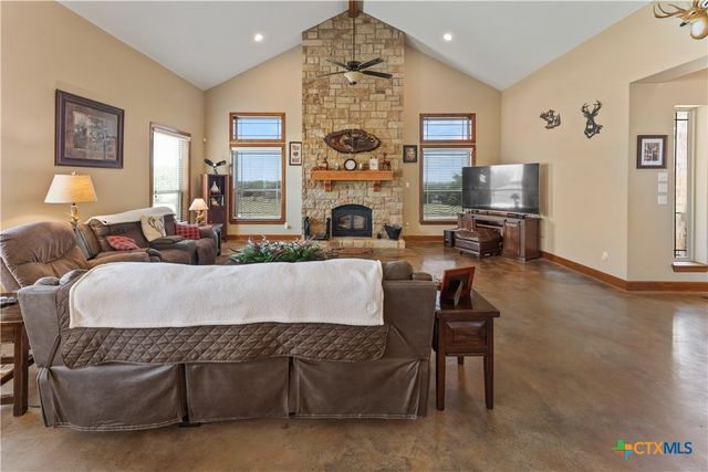 1224 Hidden Springs Drive, Salado, TX 76571