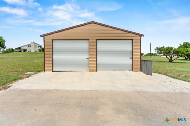 1224 Hidden Springs Drive, Salado, TX 76571