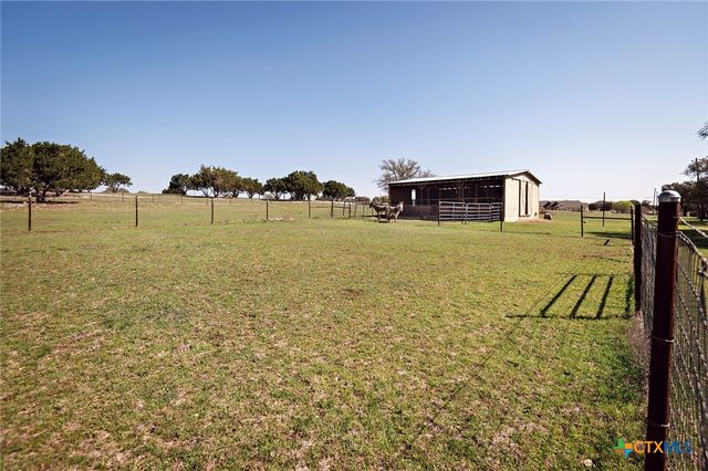1224 Hidden Springs Drive, Salado, TX 76571