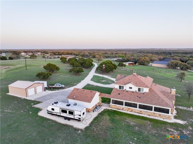 1224 Hidden Springs Drive, Salado, TX 76571
