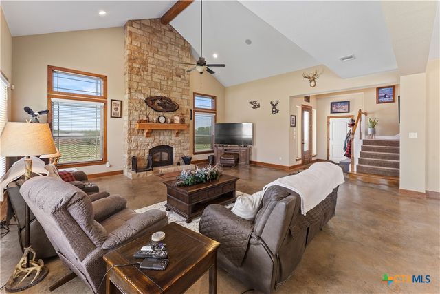 1224 Hidden Springs Drive, Salado, TX 76571