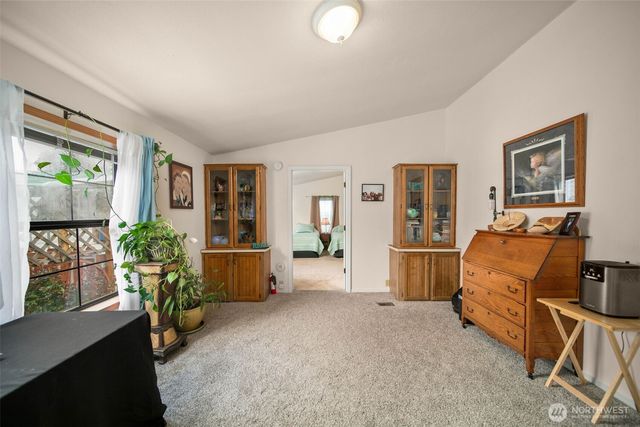 370 S Kentucky, East Wenatchee, WA 98802