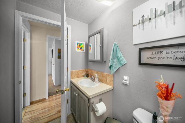 370 S Kentucky, East Wenatchee, WA 98802