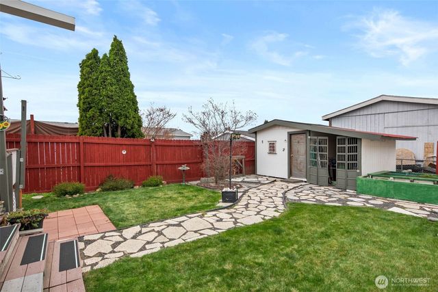 370 S Kentucky, East Wenatchee, WA 98802