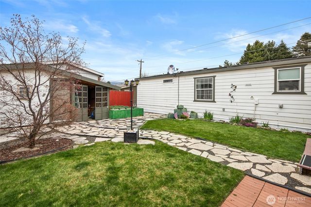 370 S Kentucky, East Wenatchee, WA 98802