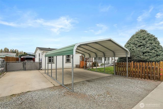 370 S Kentucky, East Wenatchee, WA 98802