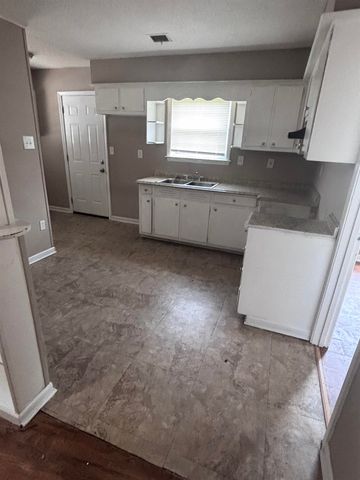 3332 CLEARBROOK ST, Memphis, TN 38118