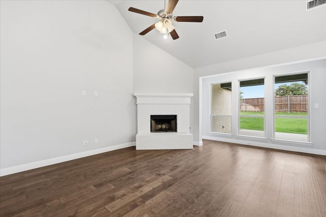 12109 Prudence Drive, Fort Worth, TX 76052
