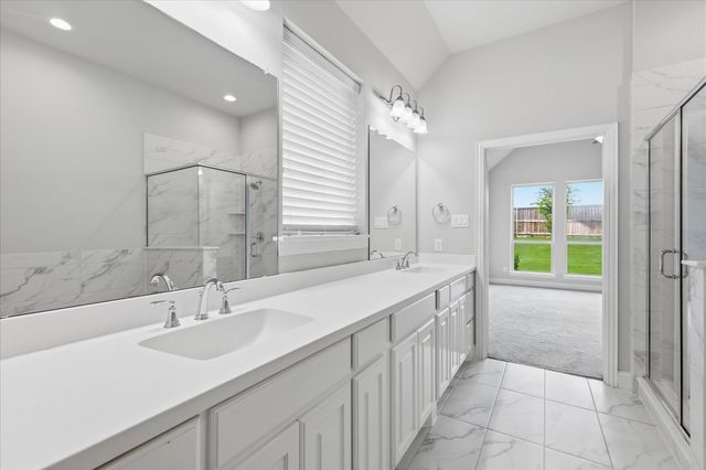 12109 Prudence Drive, Fort Worth, TX 76052
