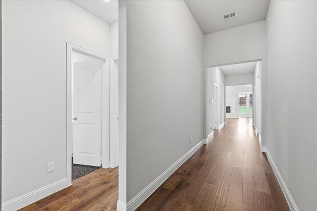 12109 Prudence Drive, Fort Worth, TX 76052