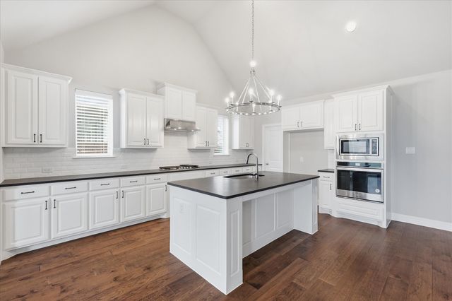 12109 Prudence Drive, Fort Worth, TX 76052