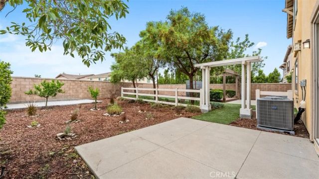 16575 Justin St, Fontana, CA 92336